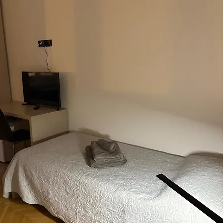 Roiano Cinque Apartment